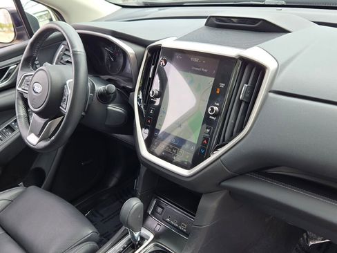 Used 2023 Subaru Ascent Limited w/ Technology Package AWD/4WD image 6