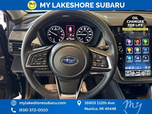 Certified 2025 Subaru Outback Premium AWD/4WD image 18