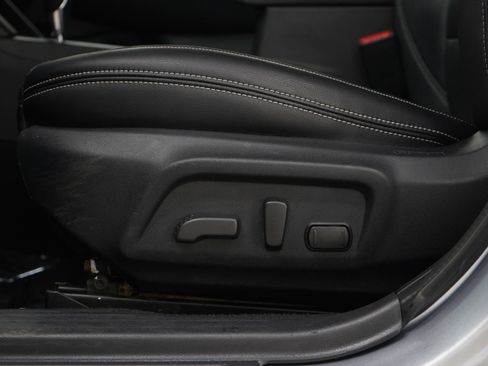 Used 2019 Subaru Outback 2.5i Limited AWD/4WD image 23