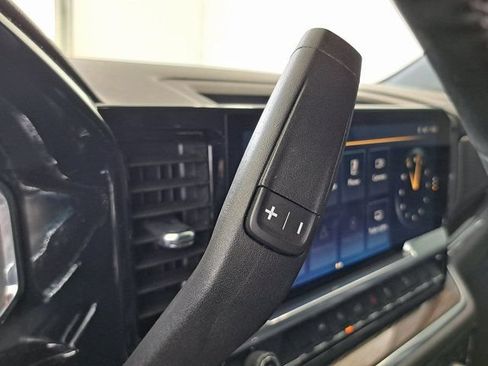 Used 2024 Chevrolet Silverado 1500 RST w/ Z71 Off-Road Package AWD/4WD image 13