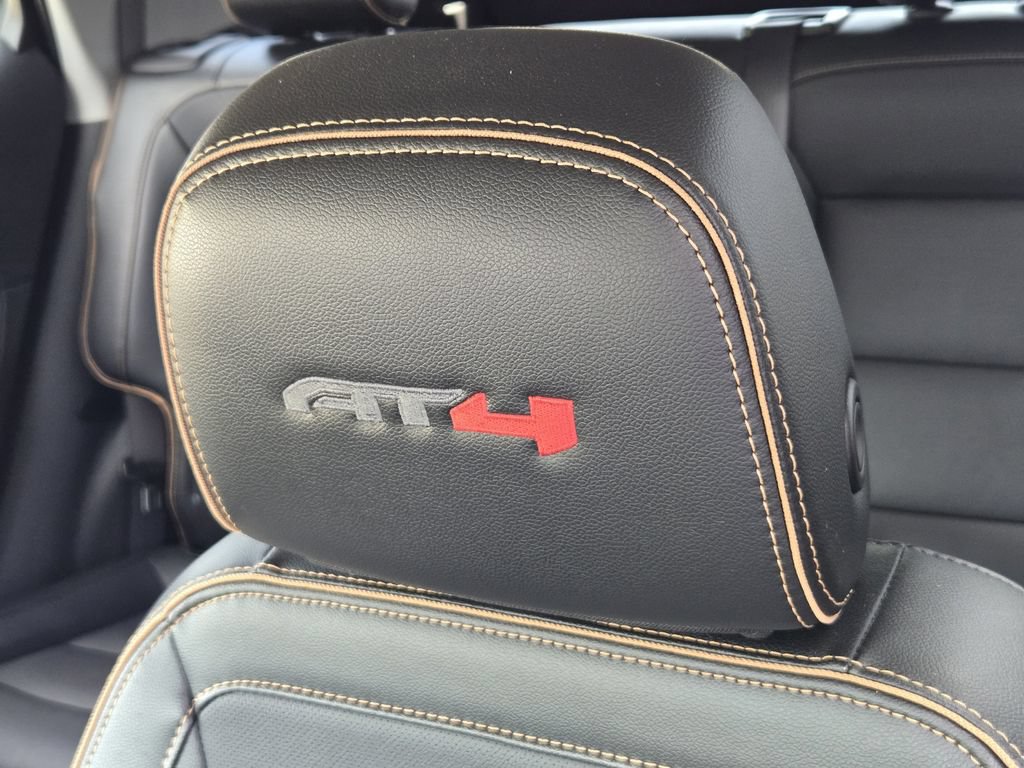 Used 2024 GMC Terrain AT4 w/ Tech Package AWD/4WD image 19