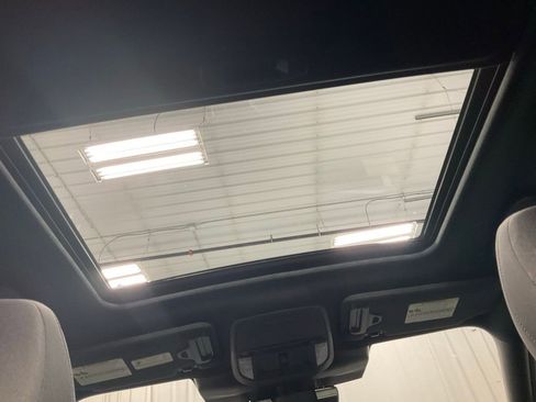 New 2026 Subaru Forester Premium image 32