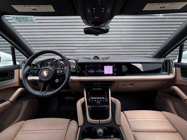 Certified 2026 Porsche Cayenne Coupe AWD/4WD image 13