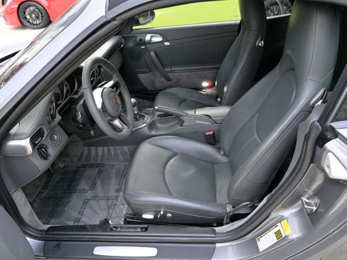 Used 2008 Porsche 911 Turbo image 17