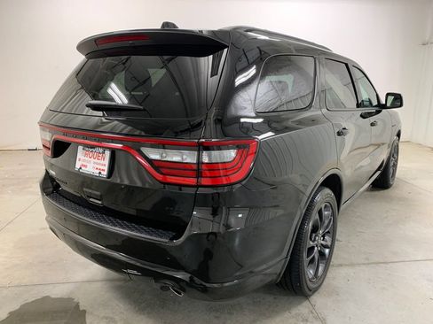 Used 2023 Dodge Durango R/T w/ Blacktop Package AWD/4WD image 9