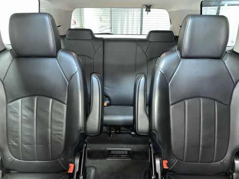 Used 2015 GMC Acadia Denali image 21