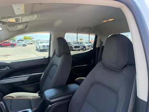 Used 2018 Chevrolet Colorado LT RWD image 20