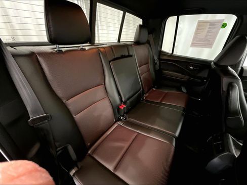 Used 2023 Honda Ridgeline Black Edition image 16
