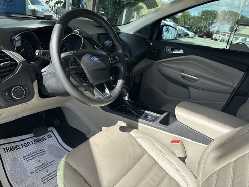 Used 2017 Ford Escape Titanium w/ Equipment Group 301A image 12