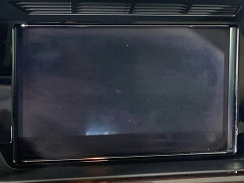 Used 2013 Mercedes-Benz GLK 250 BlueTEC 4MATIC w/ Premium 1 Pkg image 26