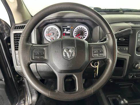 Used 2013 RAM 2500 Tradesman w/ Chrome Appearance Group AWD/4WD image 10