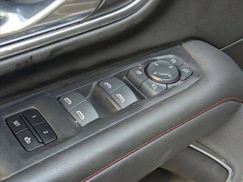 Used 2024 Chevrolet Suburban RST w/ Luxury Package image 13