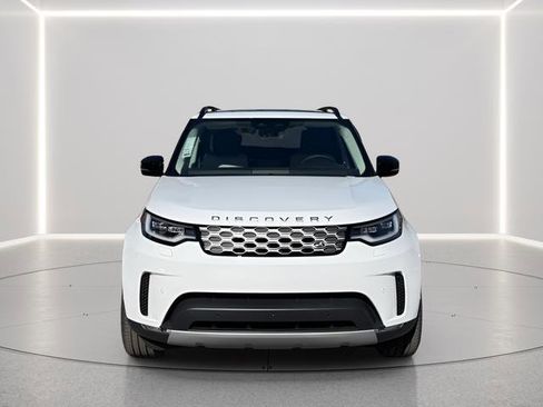 New 2026 Land Rover Discovery S AWD/4WD image 8