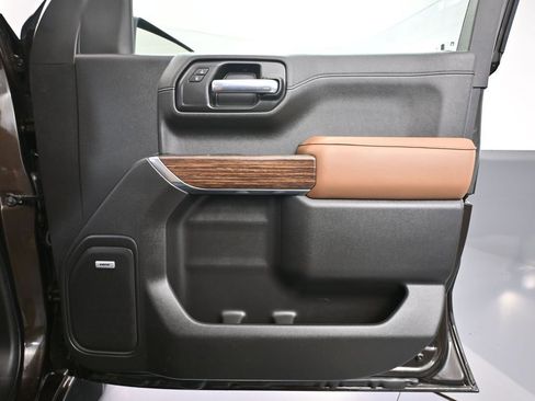 Used 2020 Chevrolet Silverado 1500 High Country AWD/4WD image 52