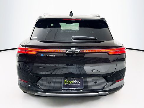 Used 2025 Chevrolet Equinox EV LT image 7