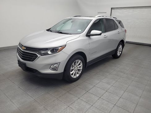 Used 2021 Chevrolet Equinox LT AWD/4WD image 2