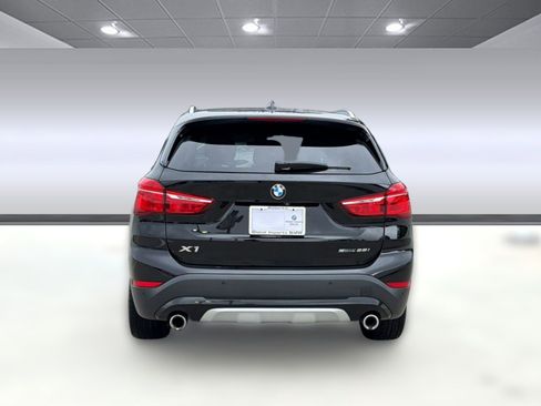 Used 2020 BMW X1 sDrive28i w/ Convenience Package FWD image 9