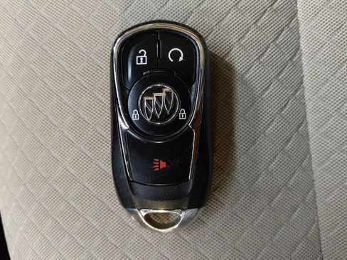 Used 2019 Buick Encore Preferred w/ Safety Package FWD image 32