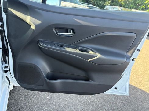 New 2025 Nissan Versa SV w/ Trunk Package image 22