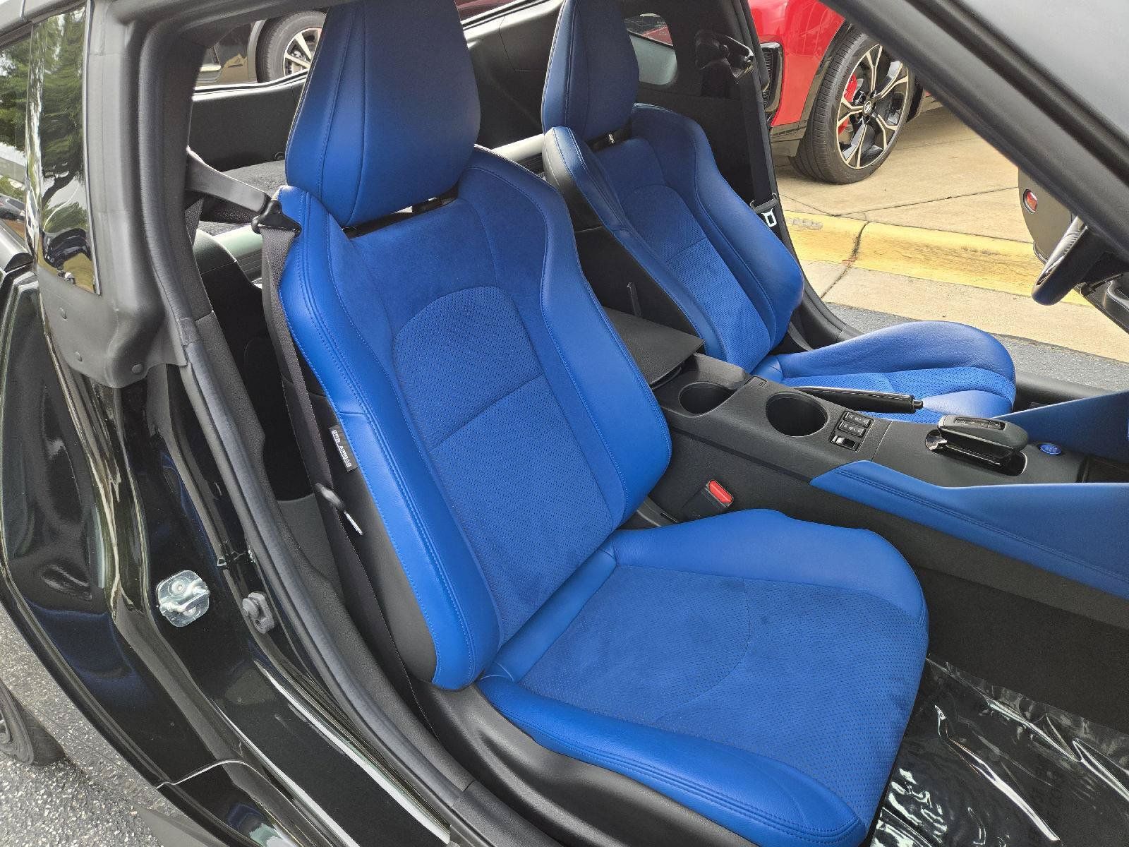 Used 2024 Nissan Z Performance w/ Floor Mat Package RWD image 17