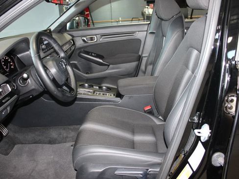Used 2024 Honda Civic Sport image 14