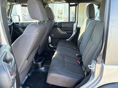 Used 2013 Jeep Wrangler Unlimited Sport w/ Connectivity Group image 19