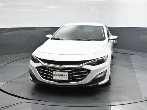 Used 2023 Chevrolet Malibu LT FWD image 17
