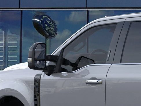 New 2026 Ford F250 Platinum w/ FX4 Off-Road Package AWD/4WD image 20