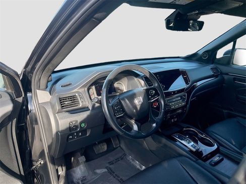 Used 2022 Honda Pilot Black Edition image 9