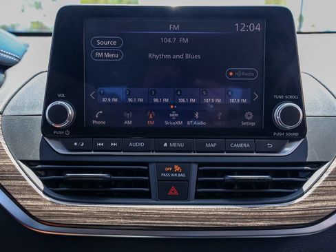 Used 2020 Nissan Altima 2.5 Platinum FWD image 28
