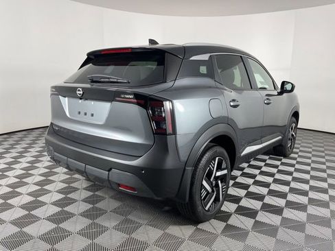New 2026 Nissan Kicks SV image 10