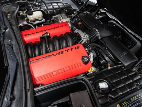 Used 2002 Chevrolet Corvette Z06 w/ Memory Pkg image 29