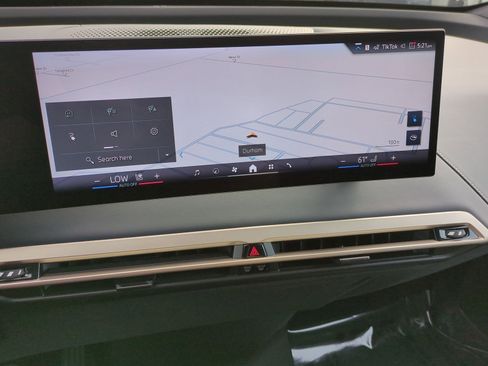 Certified 2026 BMW iX xDrive60 image 22