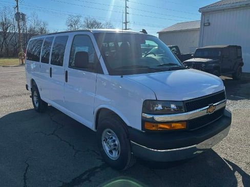 New 2025 Chevrolet Express 3500 LS w/ Chrome Appearance Package image 2