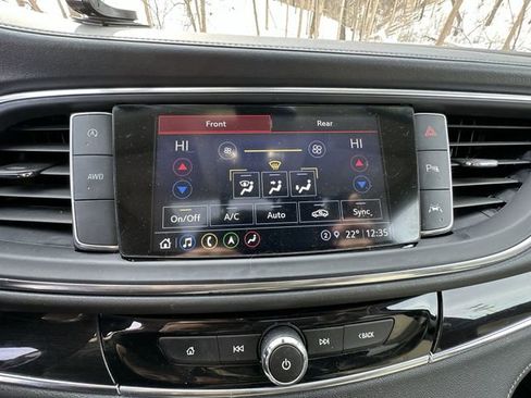 Used 2023 Buick Enclave Essence w/ Experience Buick Package image 22