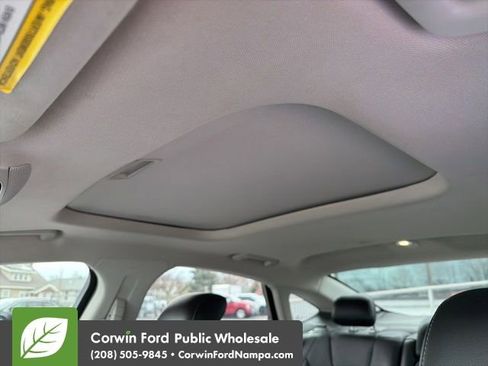 Used 2014 Ford Fusion Titanium image 19