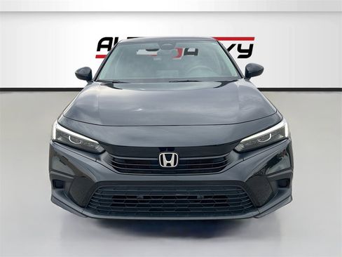 Used 2022 Honda Civic LX image 2