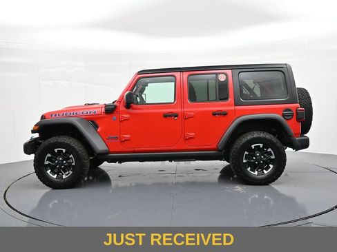 Used 2025 Jeep Wrangler Unlimited Rubicon 4xe w/ Safety Group AWD/4WD image 9