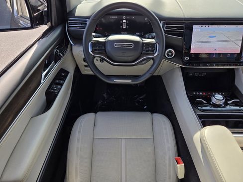 Used 2024 Jeep Grand Wagoneer Series I AWD/4WD image 13