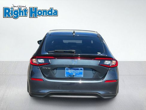 Used 2024 Honda Civic EX-L image 10