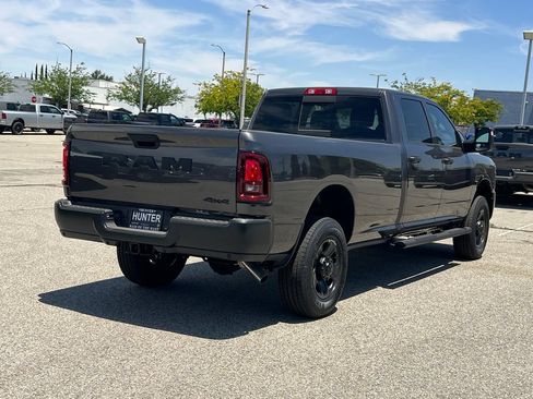 New 2026 RAM 2500 Tradesman AWD/4WD image 7
