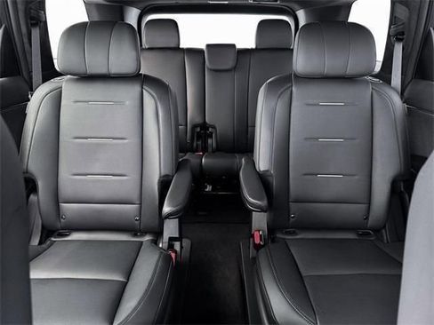 New 2026 Hyundai Palisade Calligraphy FWD image 16