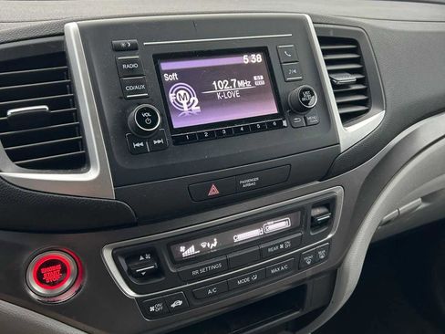 Used 2016 Honda Pilot LX image 24