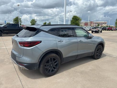 Used 2023 Chevrolet Blazer LT w/ Convenience Package image 4