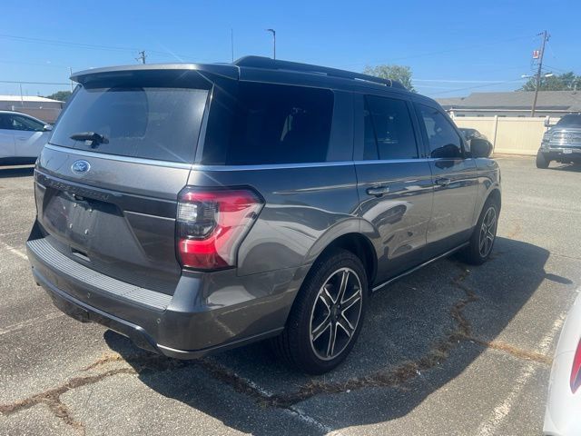 Used 2021 Ford Expedition Limited AWD/4WD image 4