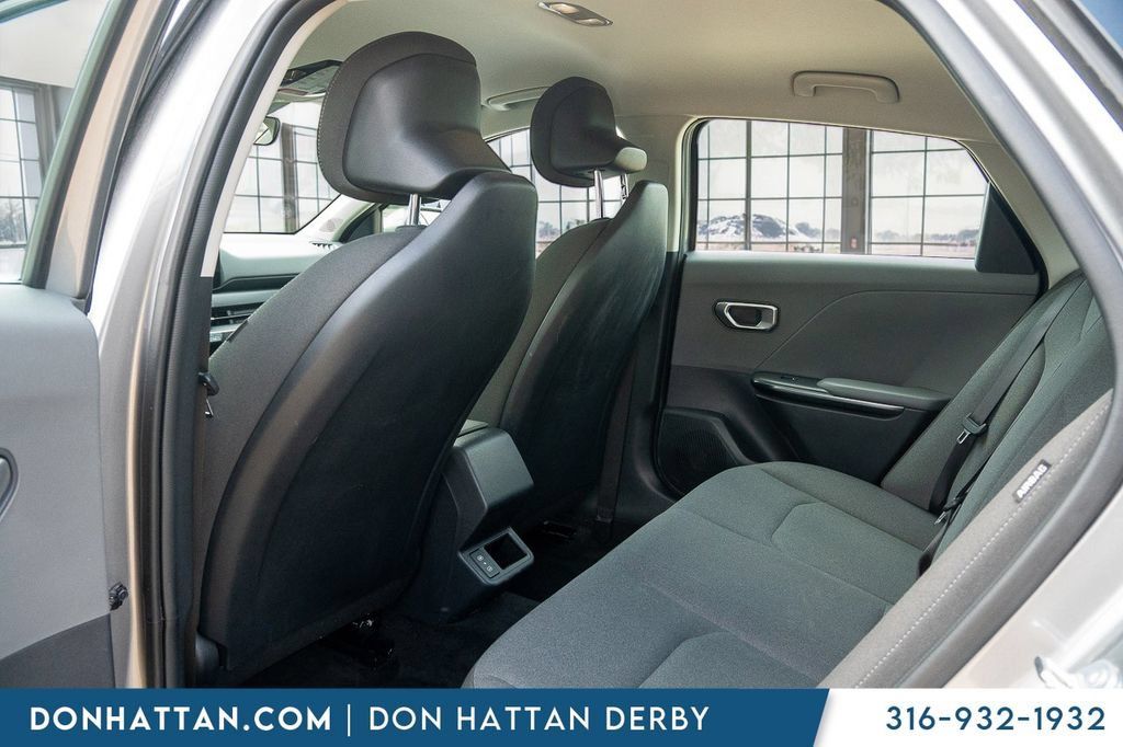Used 2025 Kia K4 FWD image 21