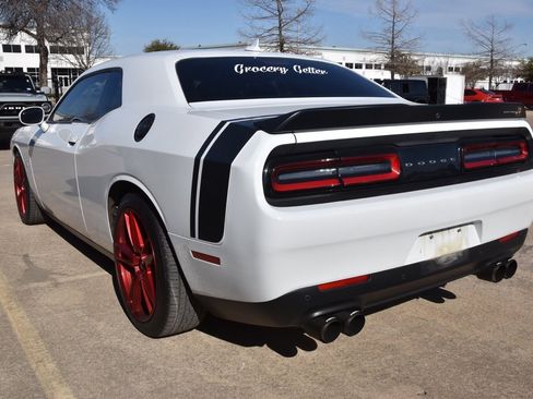 Used 2022 Dodge Challenger R/T Scat Pack w/ Plus Package image 7