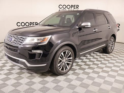 Used 2018 Ford Explorer Platinum image 12