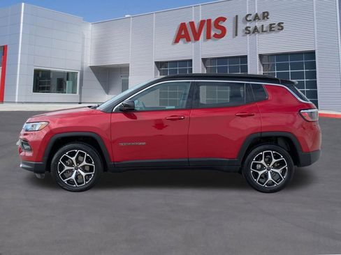 Used 2025 Jeep Compass Limited AWD/4WD image 10
