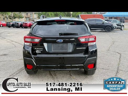 Used 2021 Subaru Crosstrek 2.0i Premium w/ Moonroof Package AWD/4WD image 7